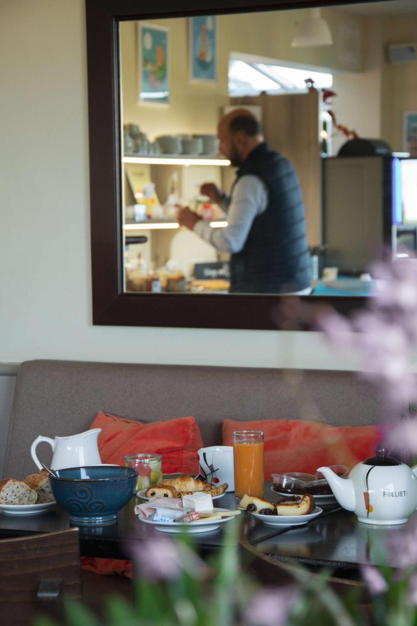 Brit Hotel Lannion-Perros Guirec Eksteriør bilde